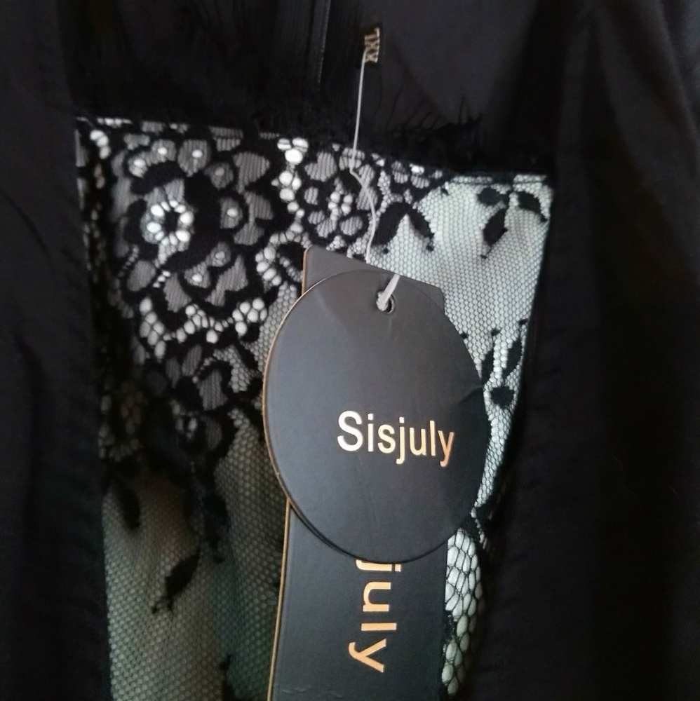 NWT Black and White midi dress - Picture 4 of 5